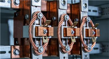 預(yù)算有限時，C11000是否比無氧銅更值得考慮？